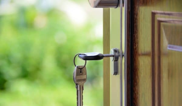 FAQs About Dividing the Marital Home in an Arizona Divorce